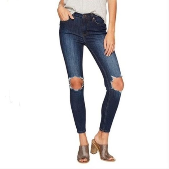 Free People Denim - Free People High Rise Busted Knee Skinny Jeans Size 28